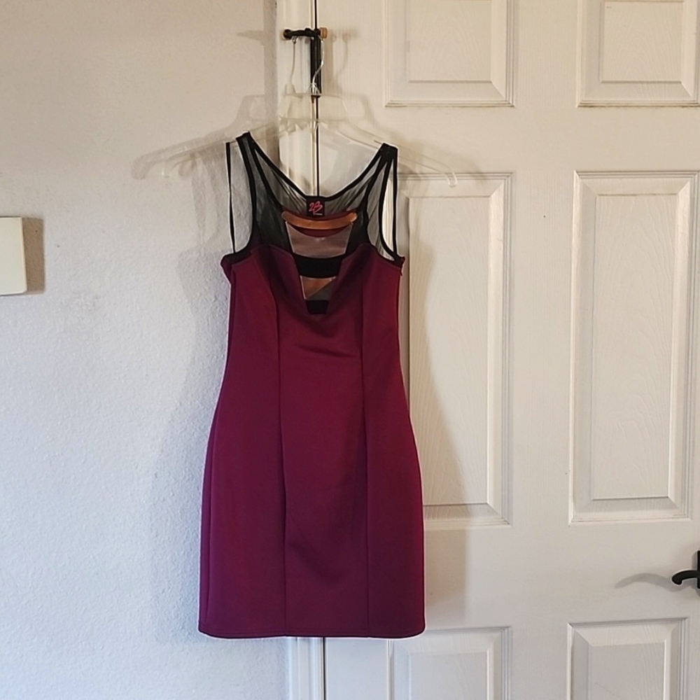 2bBebe Dress